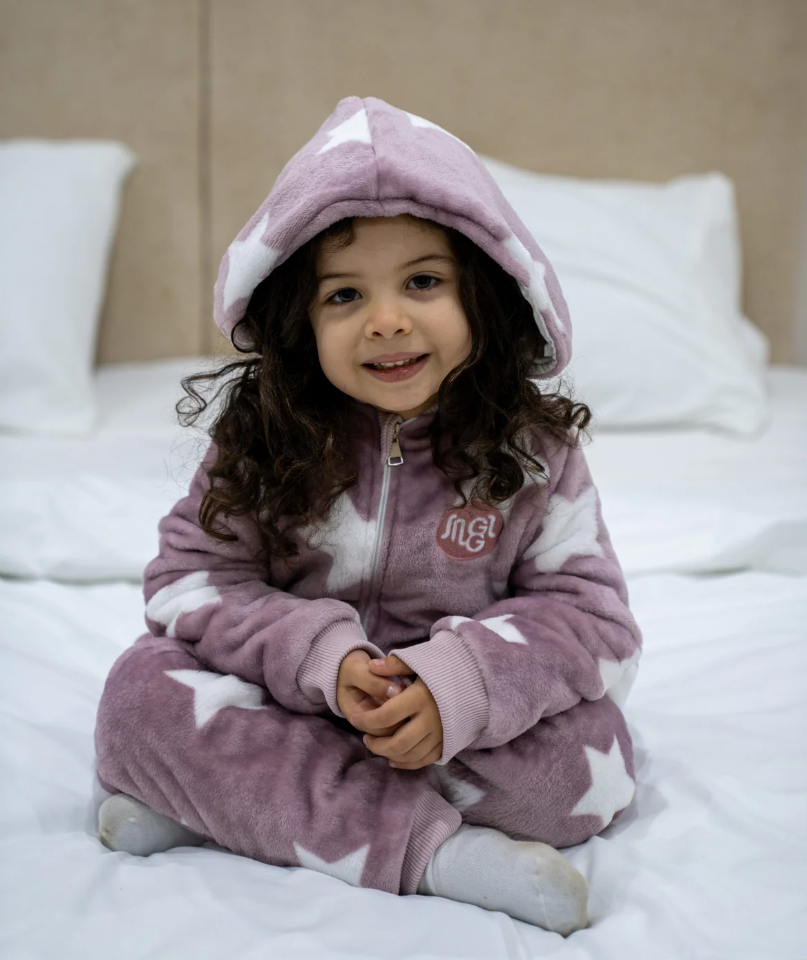 Snuggs Toddler Blanket Onesie Stars Lilac - Image 2