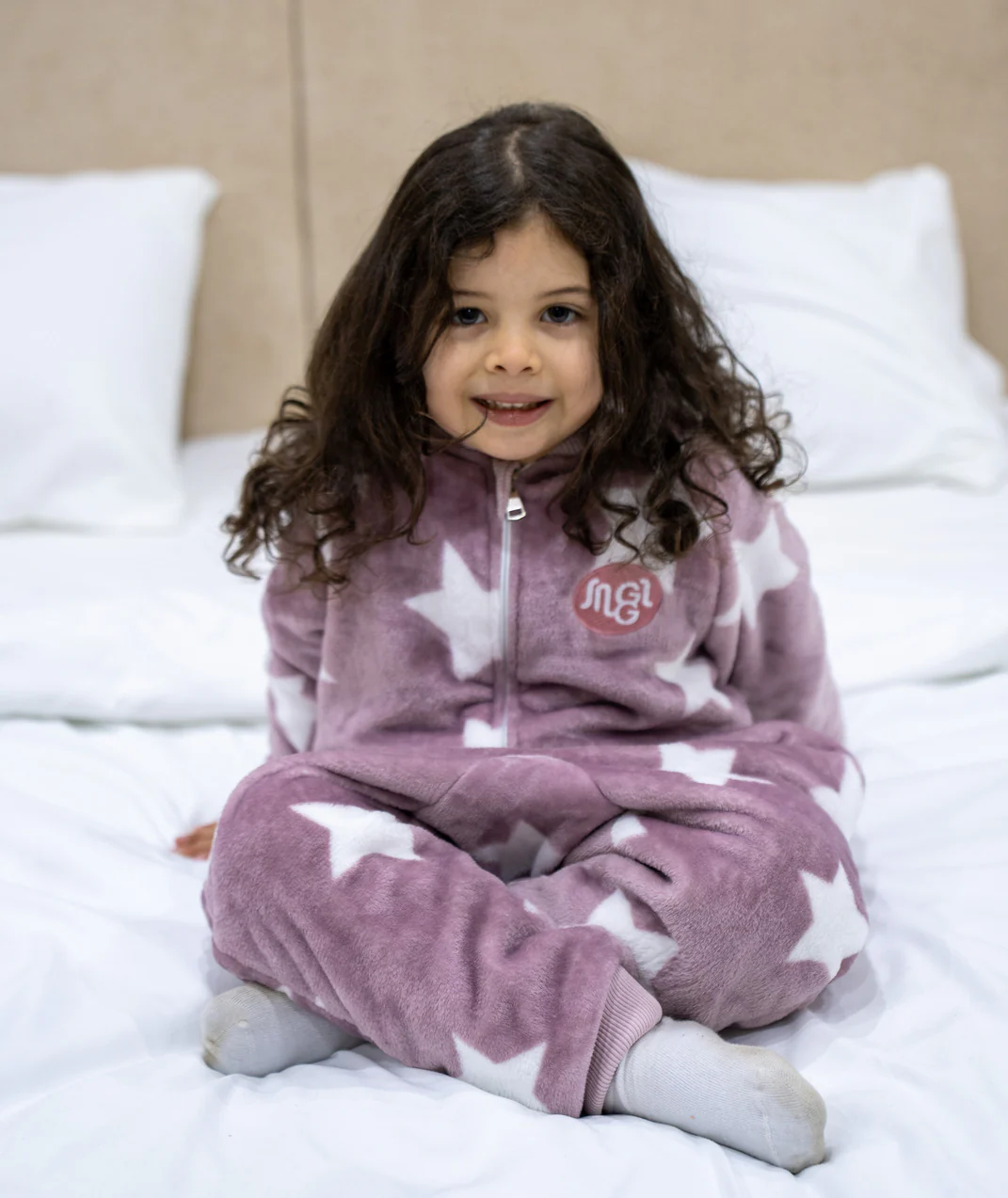 Snuggs Toddler Blanket Onesie Stars Lilac - Image 3
