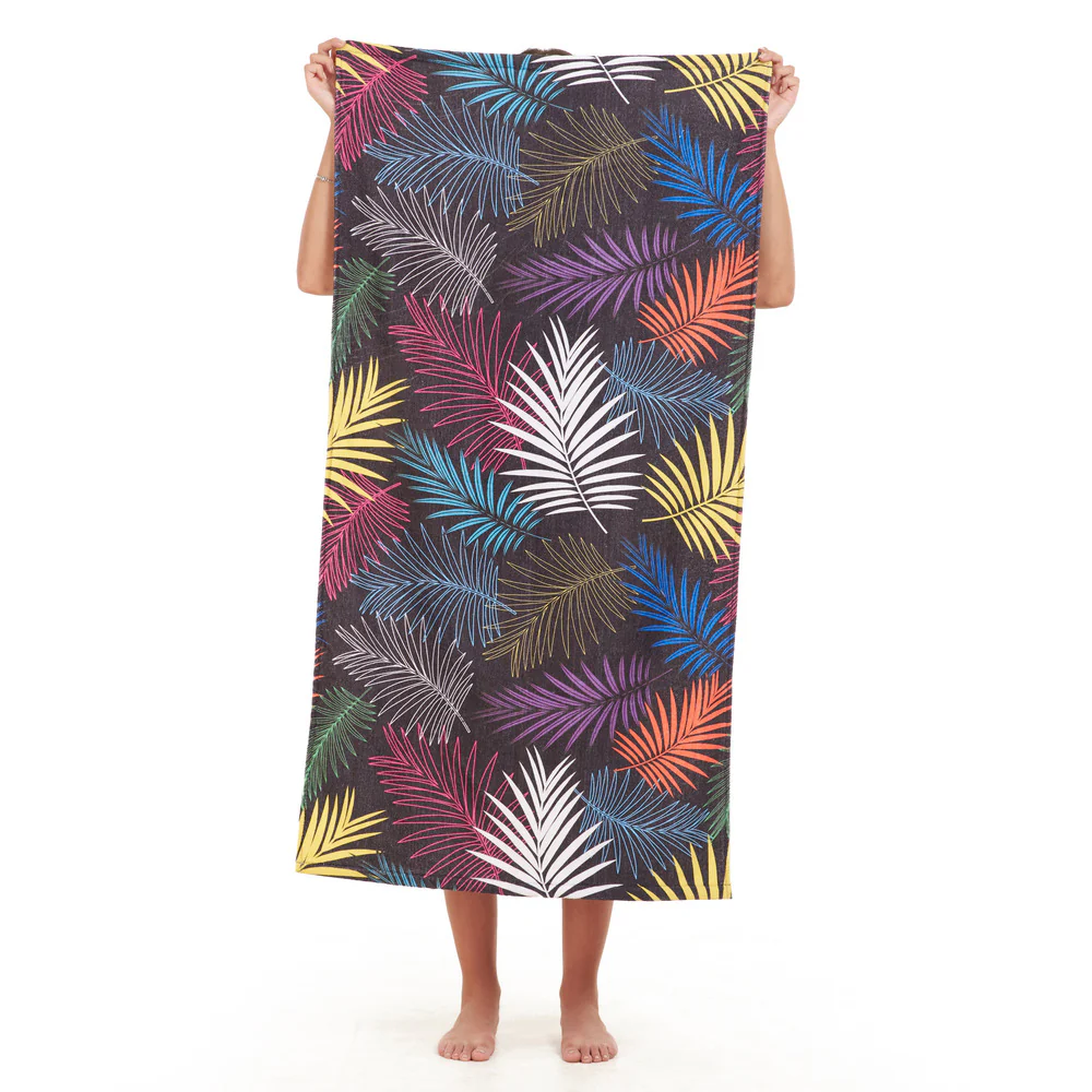 Snuggs Towel Colorful Leaves - Image 3
