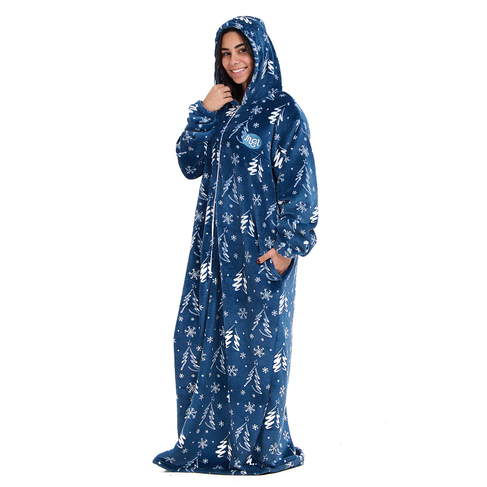 Snuggs Wearable Blanket Monk Blue Christmas Tree - Image 4
