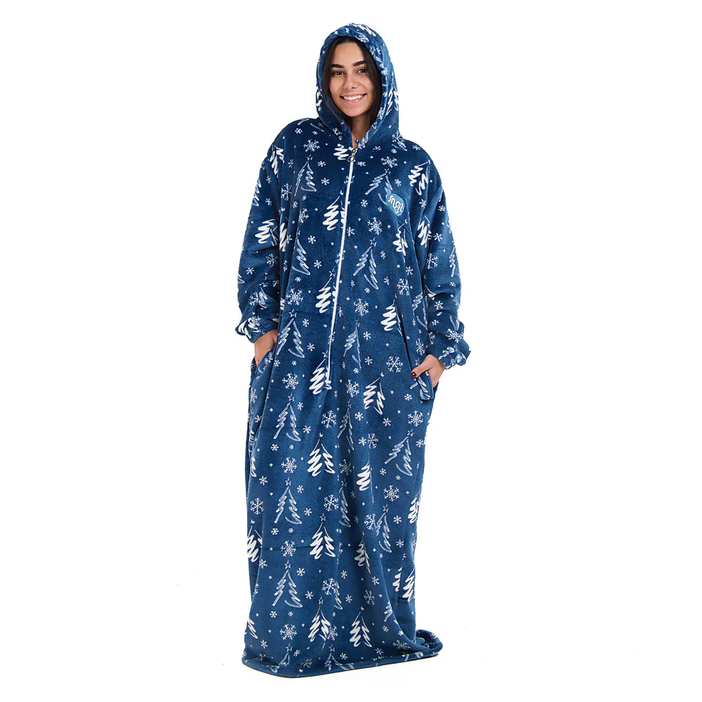 Snuggs Wearable Blanket Monk Blue Christmas Tree - Image 5