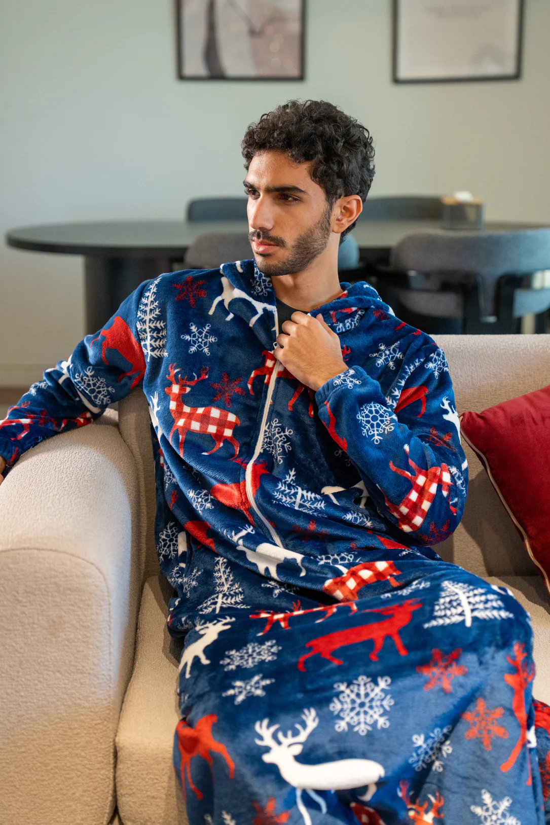 Snuggs Wearable Blanket Monk Dark Blue Deer - Image 3