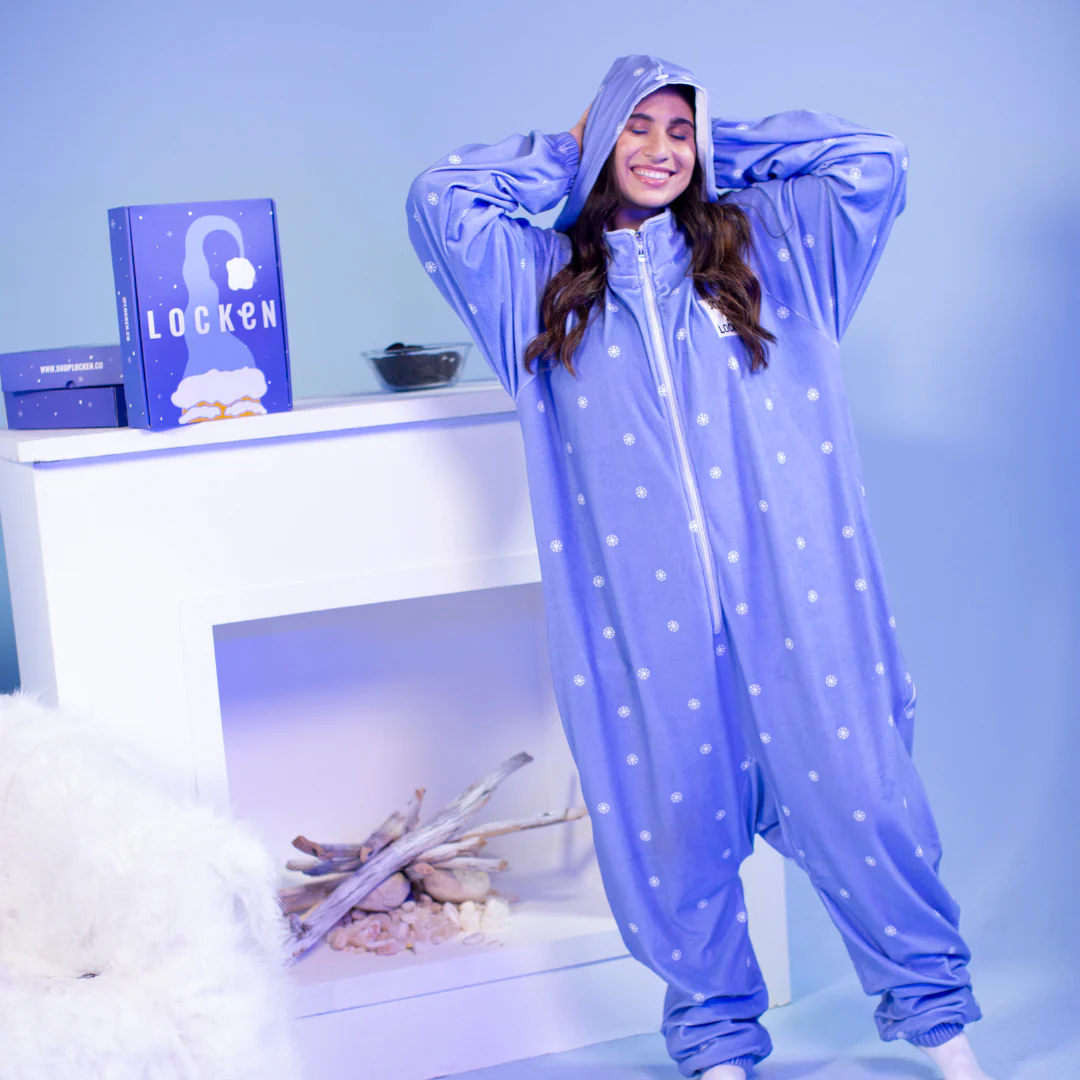 Snuggs X Locken christmas Blanket Onesie Purple Snowflakes - Image 3