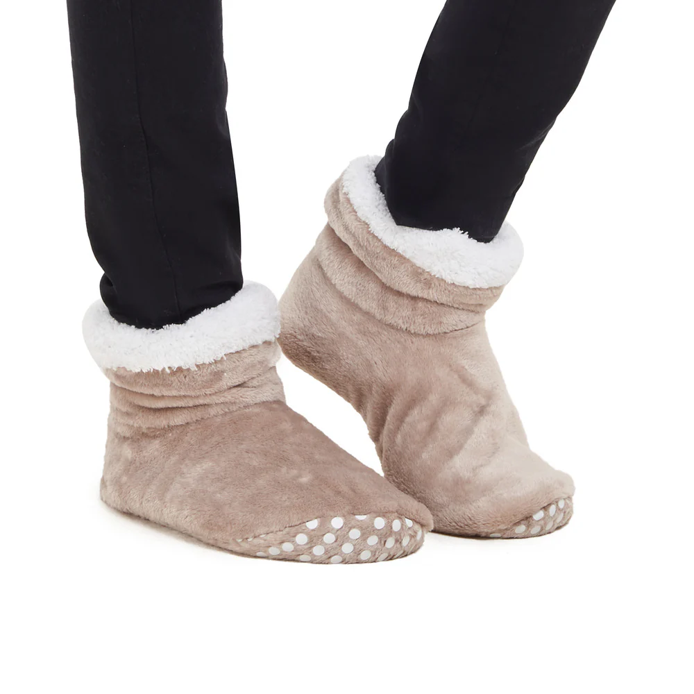 The Snugg Boot Cafe - Image 2