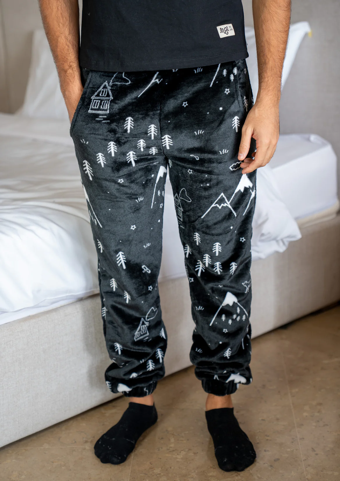 Unisex winter Snow Mountains Black pants - Image 2