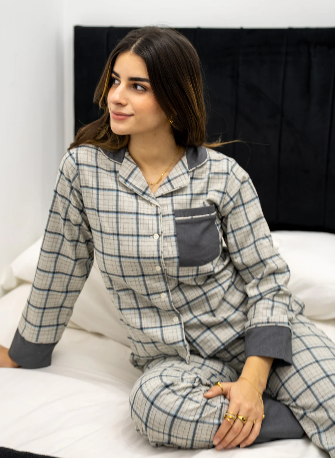 Women Winter Pajama Set Checkered Grey x Off-white Buttoned shirt + Checkered Grey x Off-white pants - Image 6