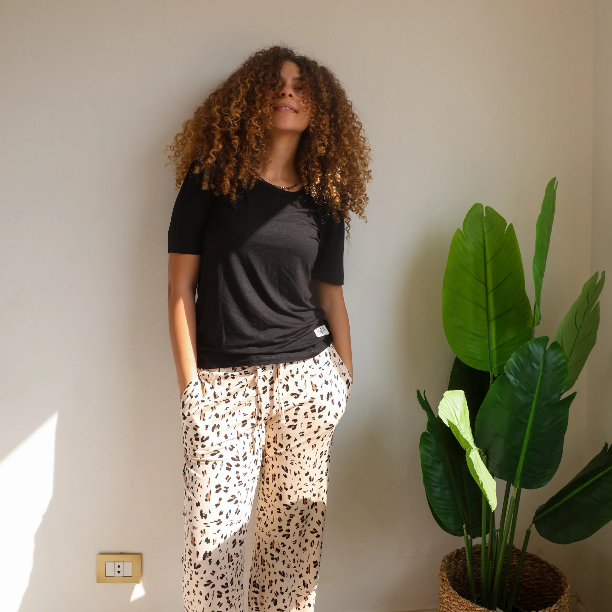 Women summer pajama set Black shirt + Leopard Pants - Image 3