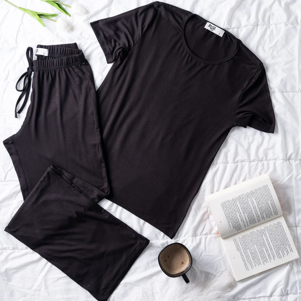 Women summer pajama set Black shirt + Pants - Image 3