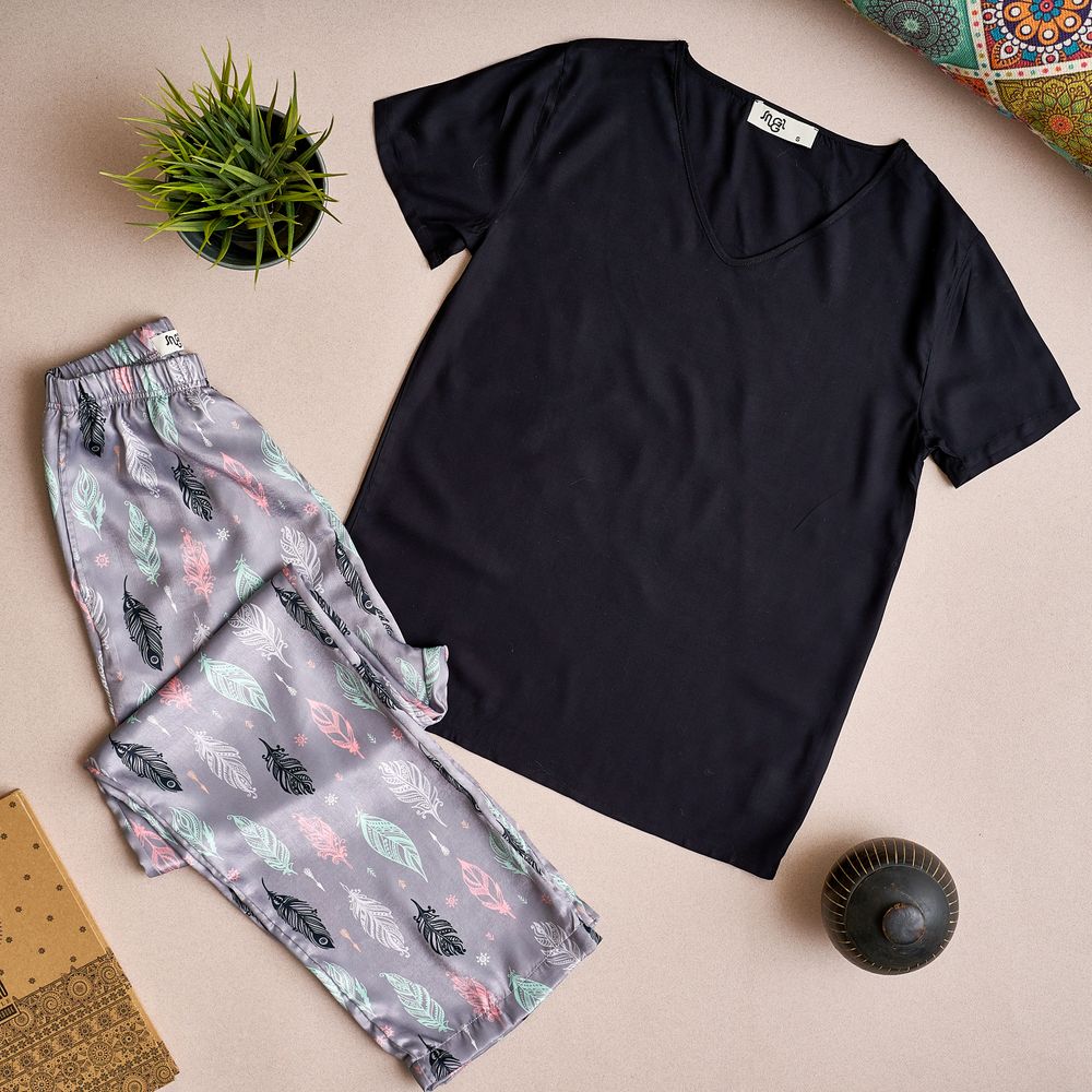 Women summer pajama set Black top + Colorful Feathers Pants - Image 2