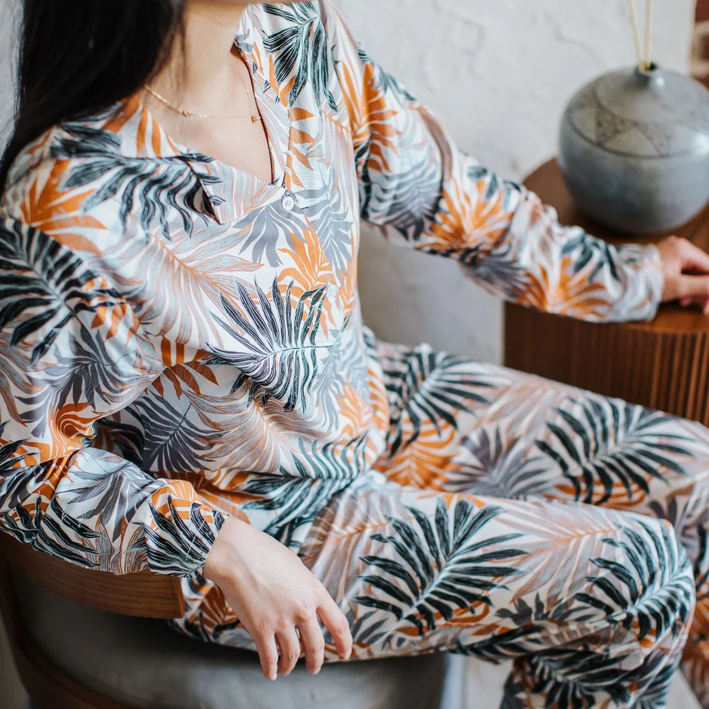 Women summer pajama set Havane leaves buttoned shirt + pants - Image 2