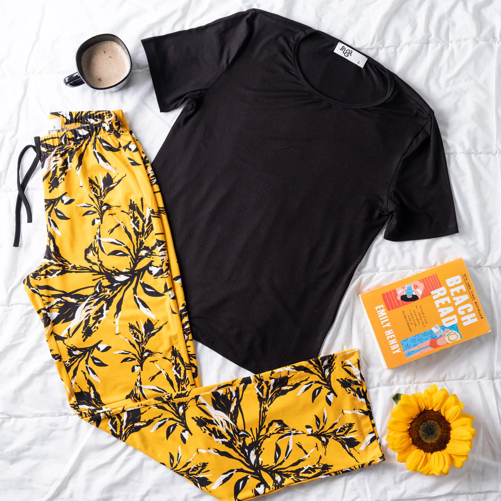 Women summer pajama set Black top + leaves Pattern pants - Image 3