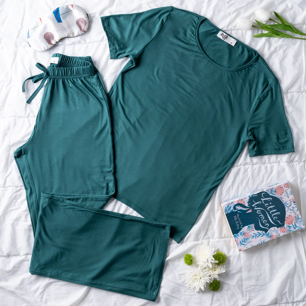 Women summer pajama set Dark green shirt + Pants - Image 5
