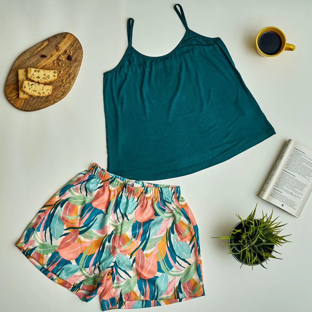 Women summer pajama set Dark green top + Beige patterned shorts - Image 2