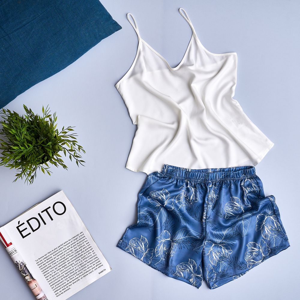 Women summer pajama set Off-white top + Petrol Blue flowered shorts - Image 2
