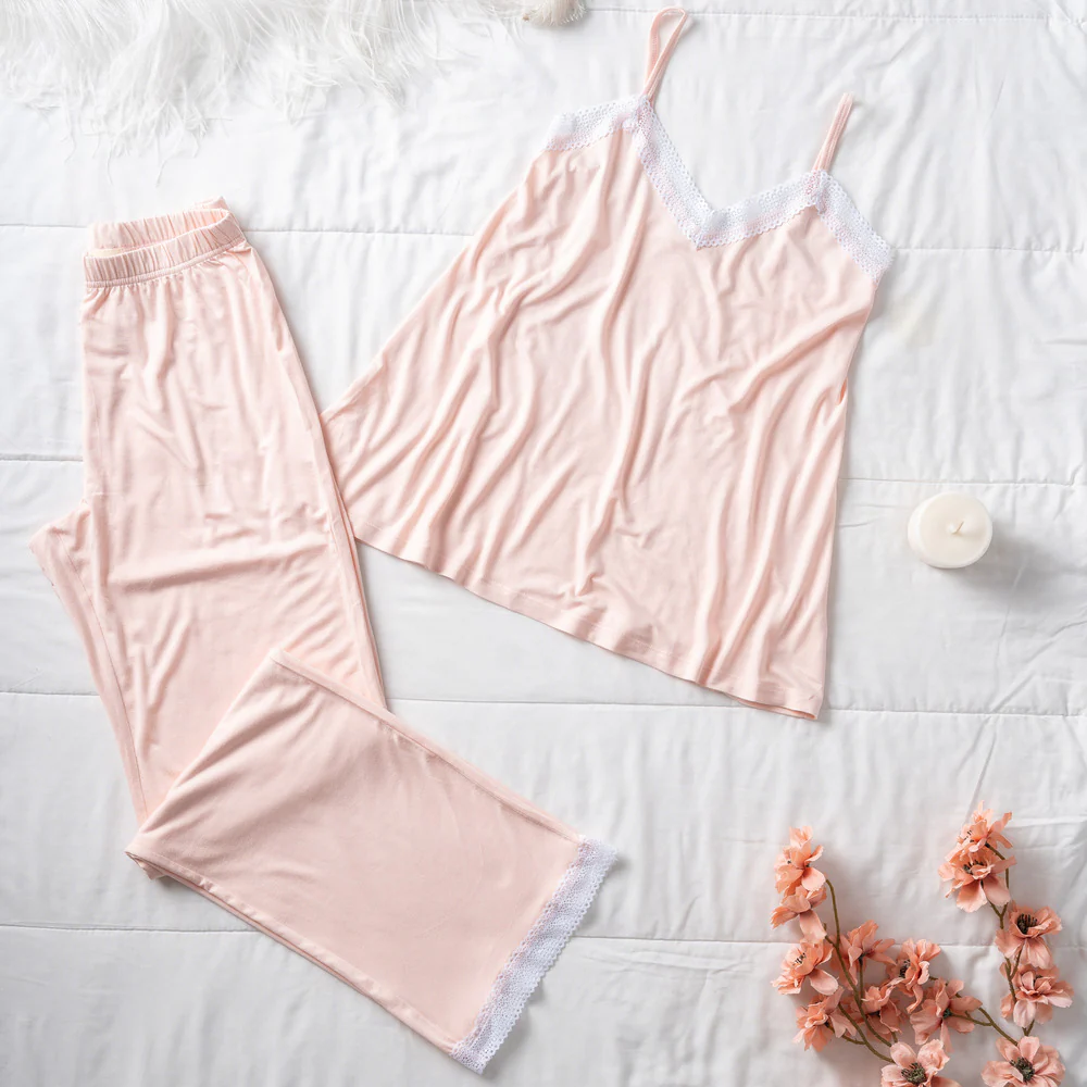 Women summer pajama set lace rose top + Pants - Image 4