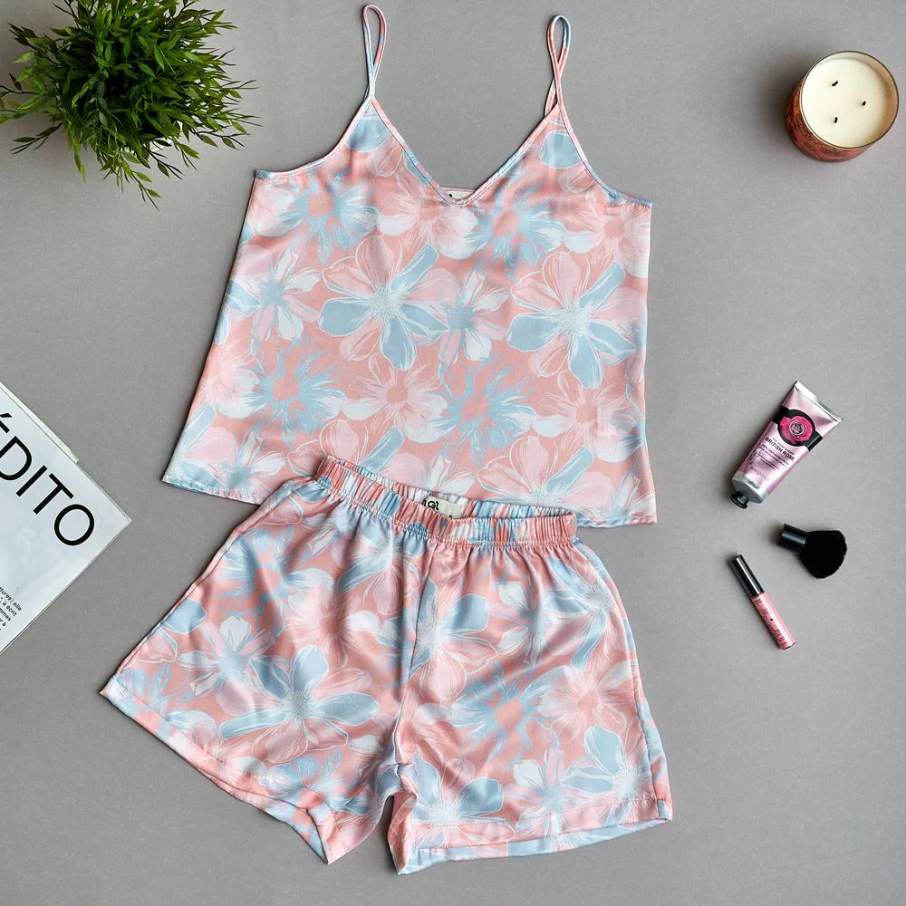 Women summer pajama set Rose flowered top + Shorts - Image 2
