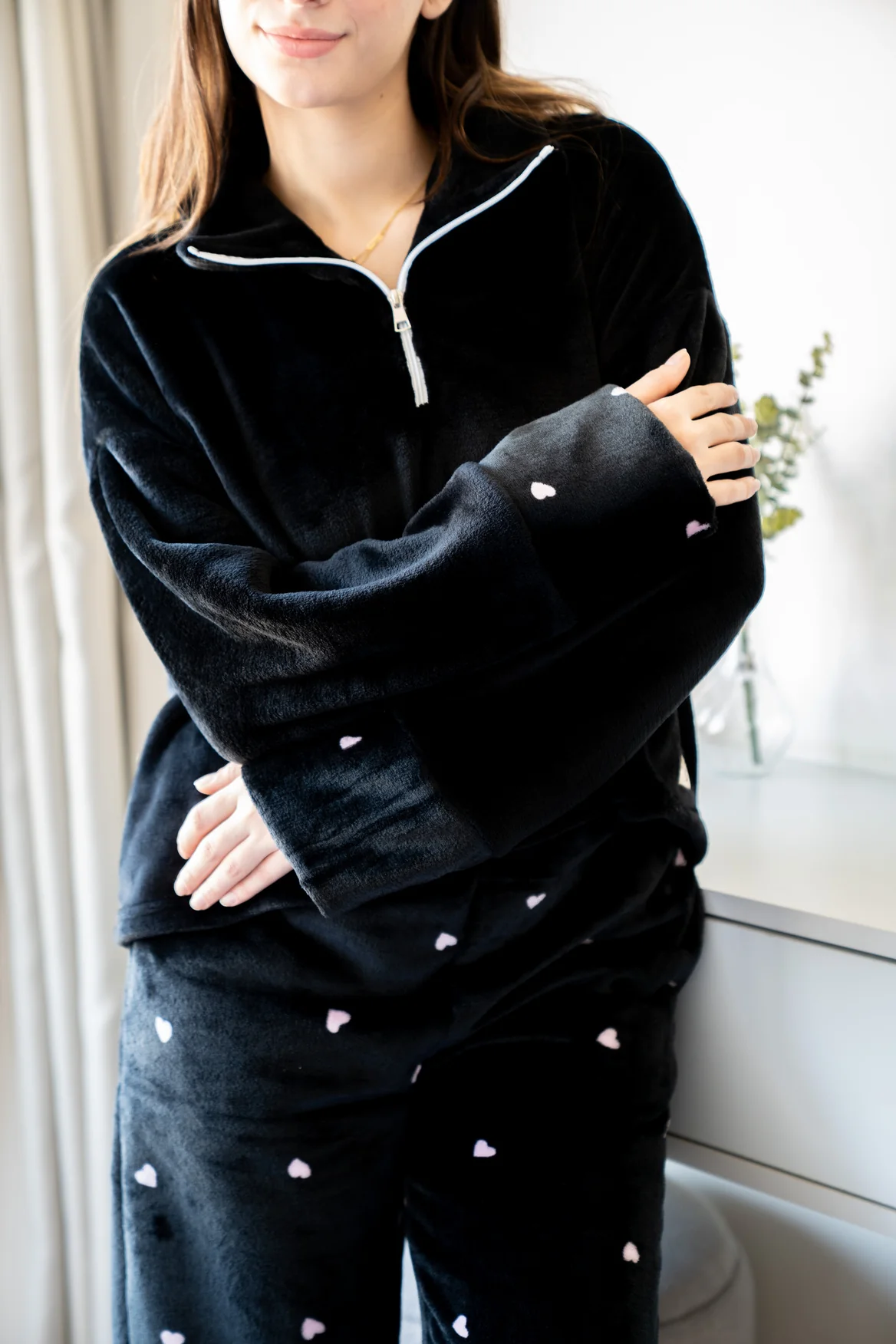 Women Winter Pajama Set Black Sweatshirt + Black Hearts Pants - Image 5