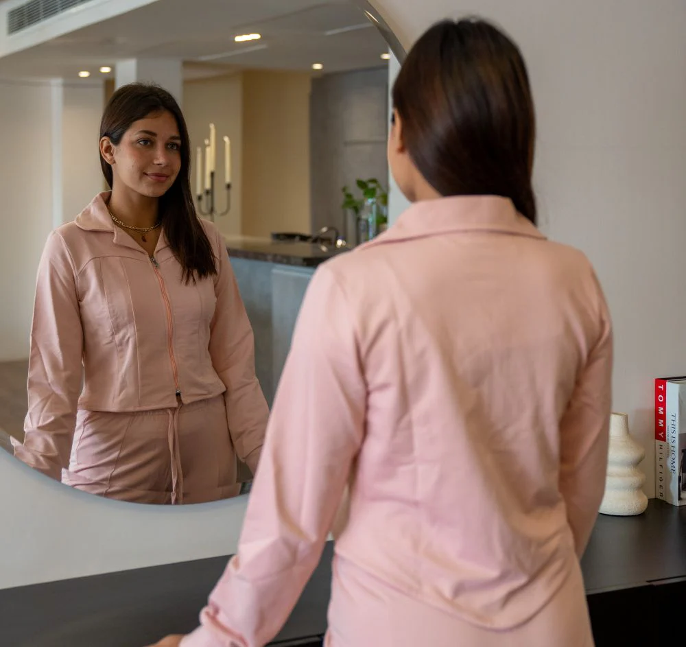 Women Winter Pajama Set Body Rose cropped Sweatshirt + Pants - Image 3