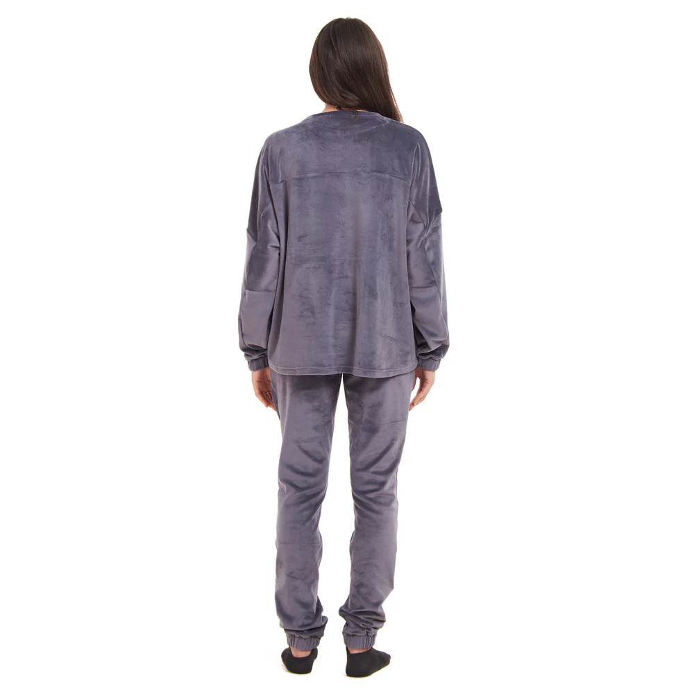 Women Winter Pajama Set Dark Grey Sweatshirt + Pants - Image 4