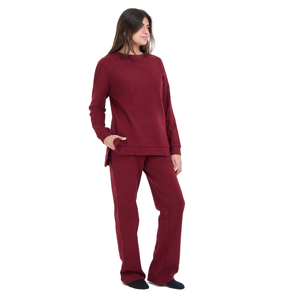 Women Winter Pajama Set Dark Red Oversized Sweatshirt + Pants - Image 3