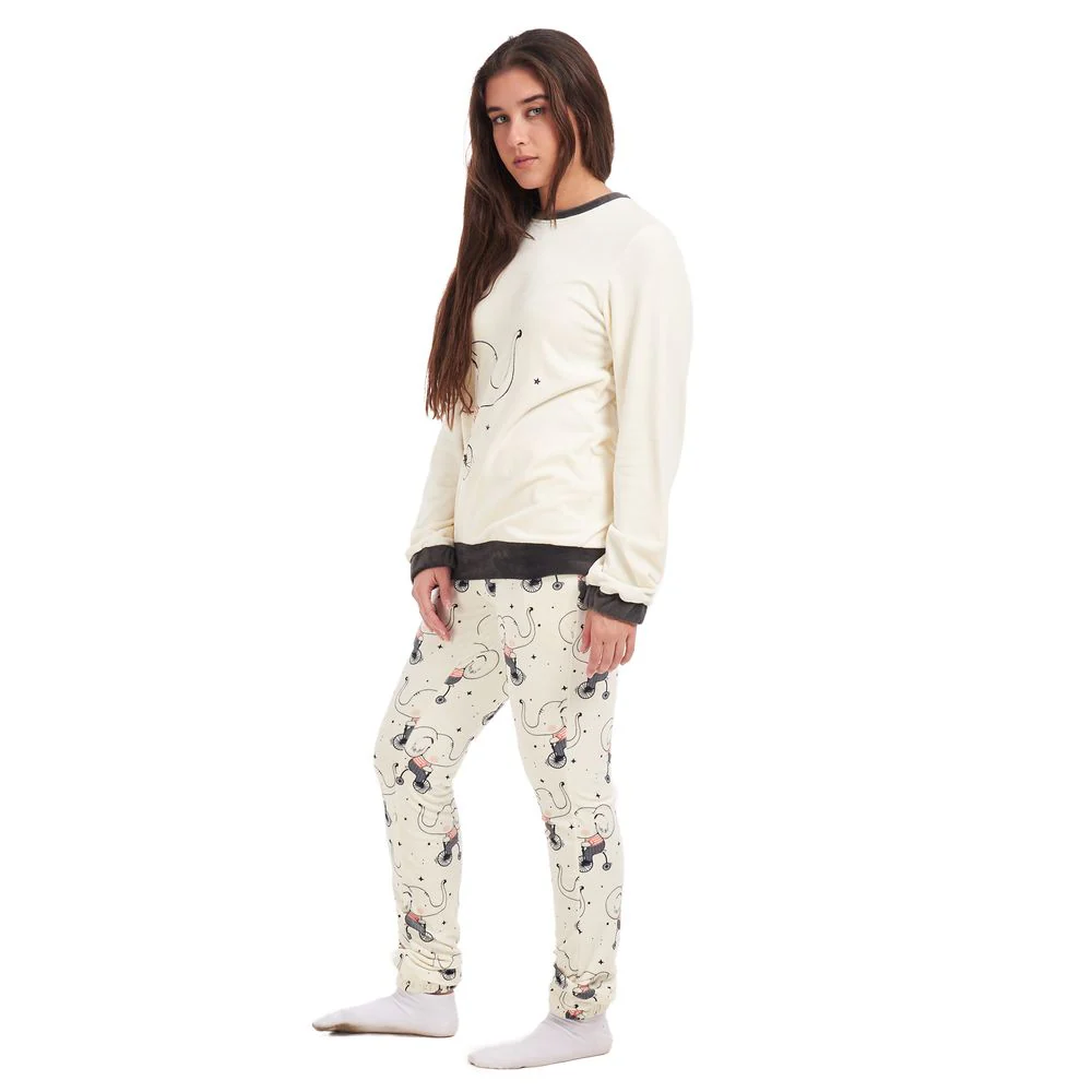 Women Winter Pajama Set Elephant Sweatshirt + Pants - Image 2