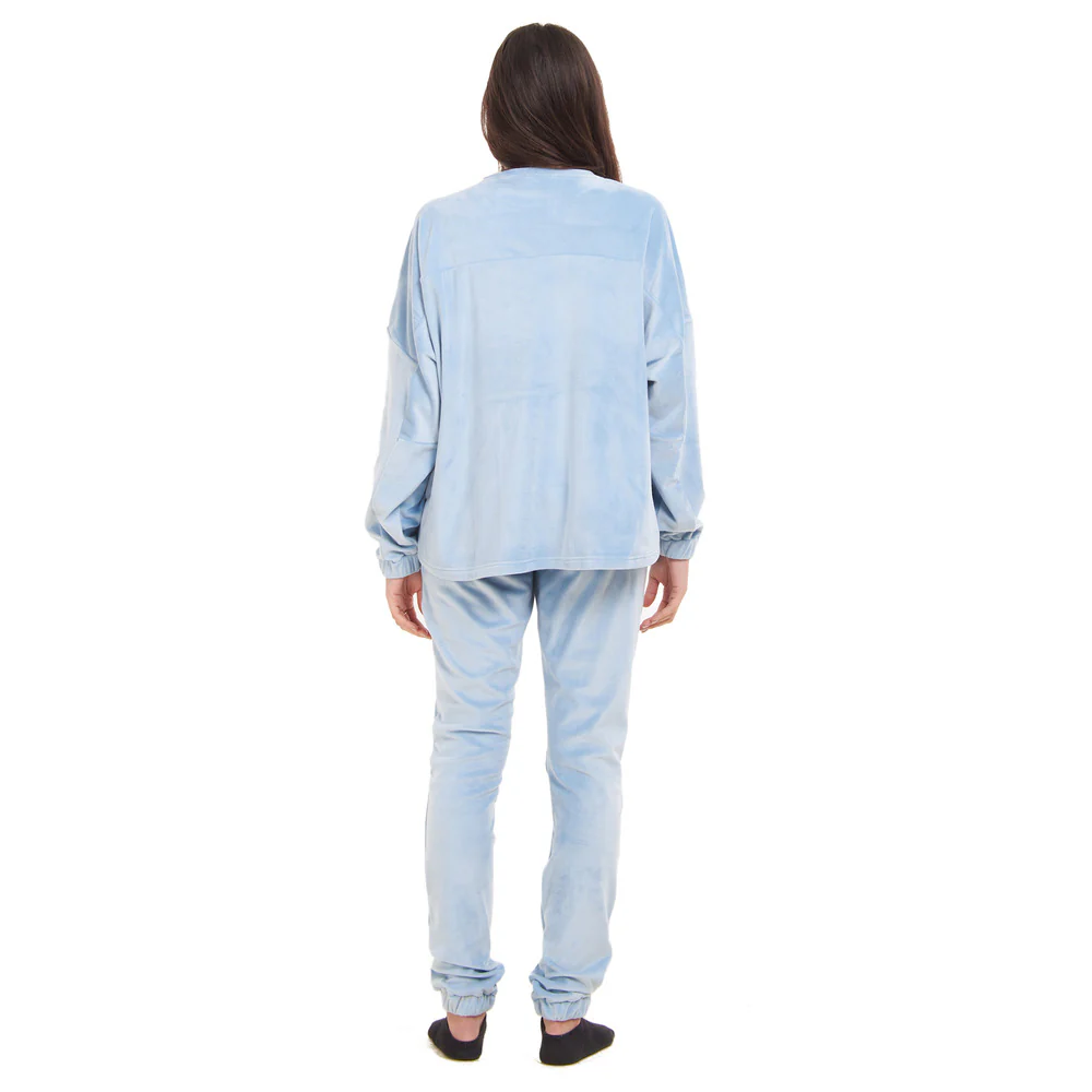 Women Winter Pajama Set Light Blue Sweatshirt + Pants - Image 3
