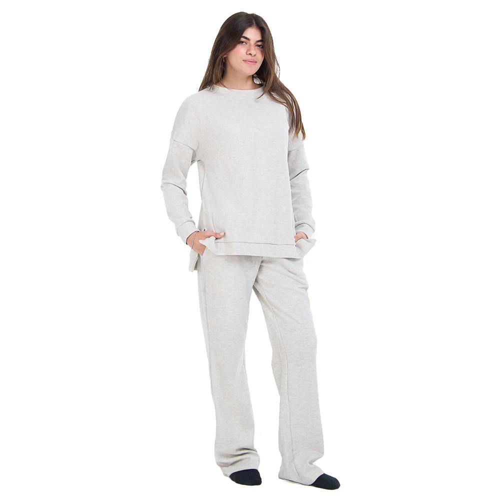 Women Winter Pajama Set Light Grey Oversized Sweatshirt + Pants - Image 2