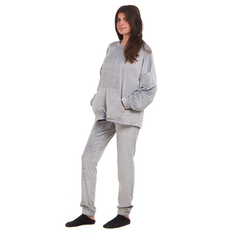 Women Winter Pajama Set Light Grey Sweatshirt + Pants - Image 2