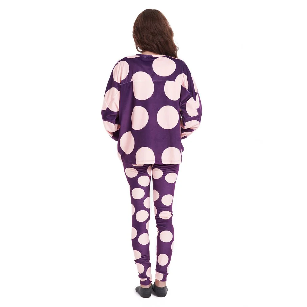 Women Winter Pajama Set Purple circles - Image 4