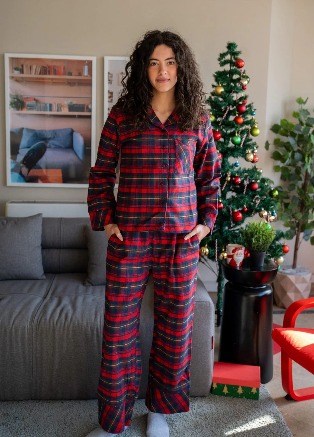 Women Winter Pajama Set Red X Green Checkered Buttoned Sweatshirt + Pants - Image 5