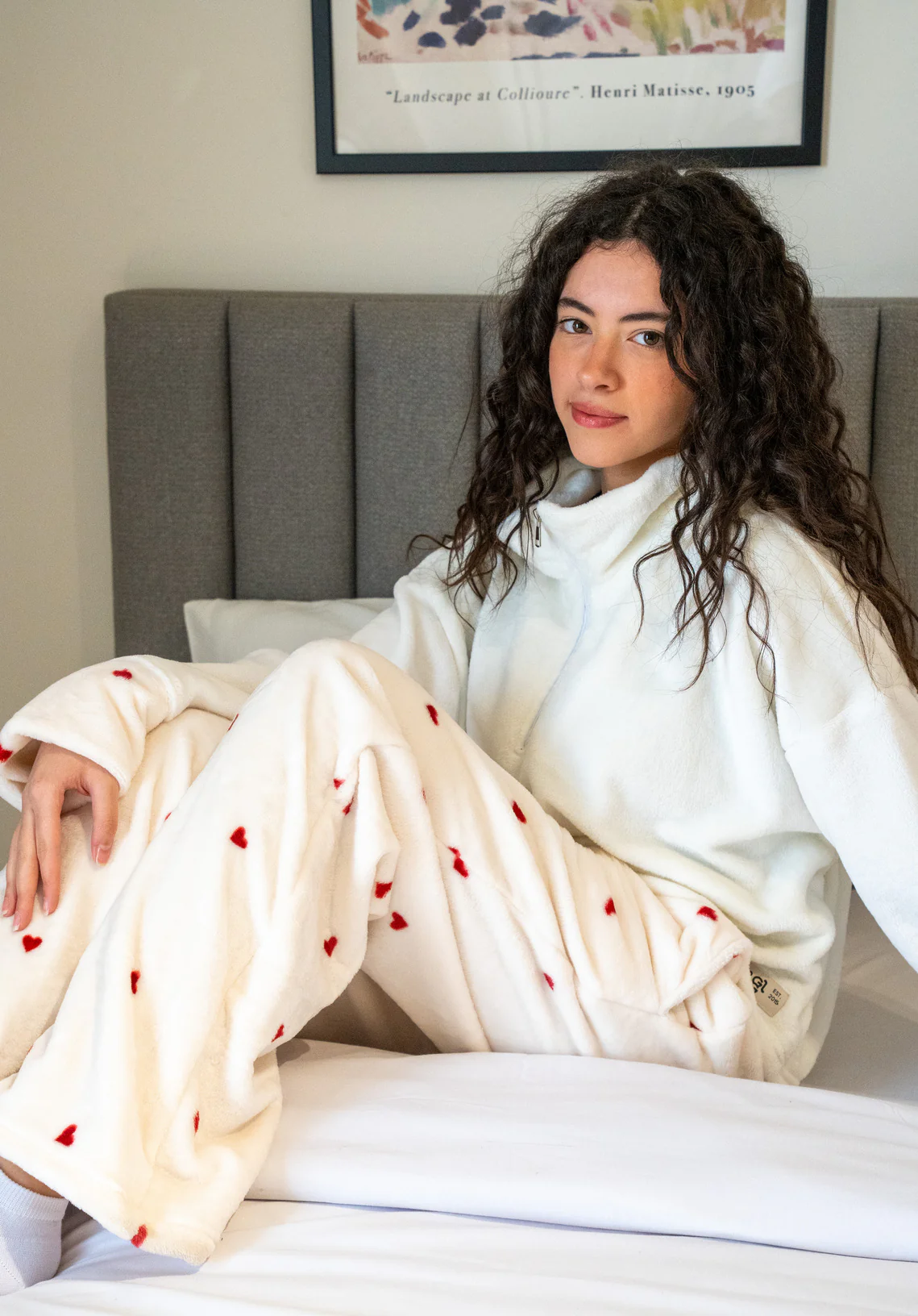 Women Winter Pajama Set White Sweatshirt + White Hearts Pants - Image 3
